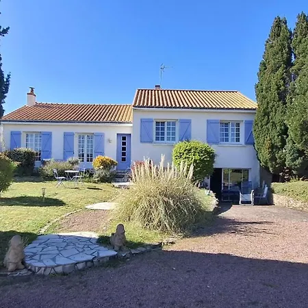 D'hotes La Maison Du Bonheur 3*