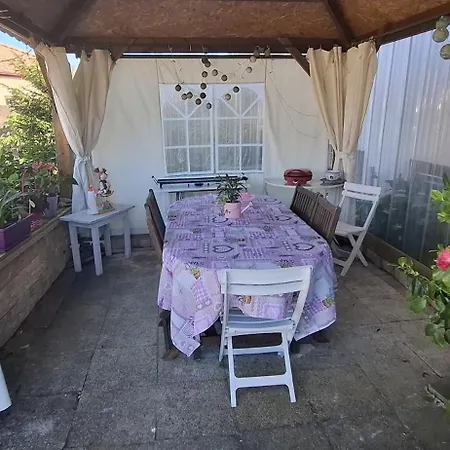 D'hotes La Maison Du Bonheur 3*